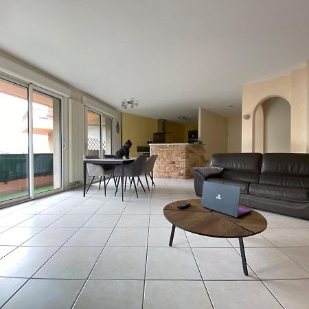 Decouvrez Le Charme Au Coeur De Gap Apartamento Exterior foto