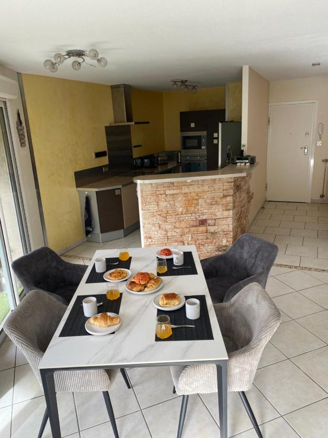 Decouvrez Le Charme Au Coeur De Gap Apartamento Exterior foto