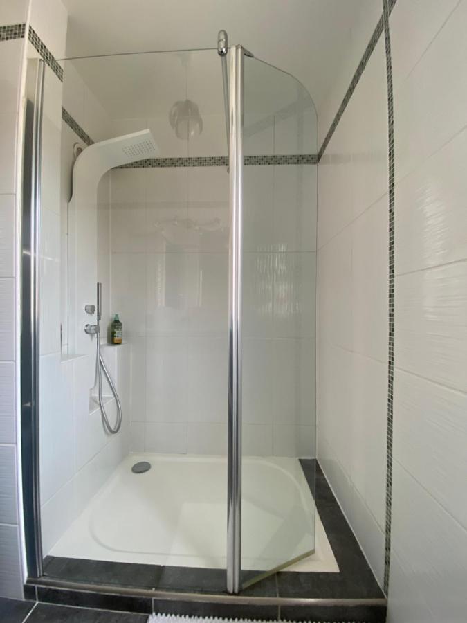 Decouvrez Le Charme Au Coeur De Gap Apartamento Exterior foto
