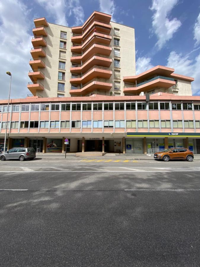 Decouvrez Le Charme Au Coeur De Gap Apartamento Exterior foto